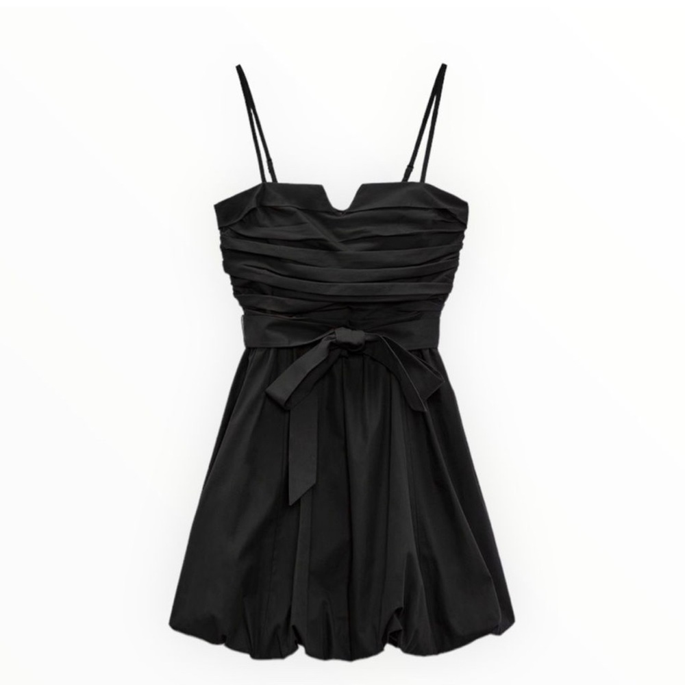 ⭐️NWT Zara Voluminous Mini Dress⭐️